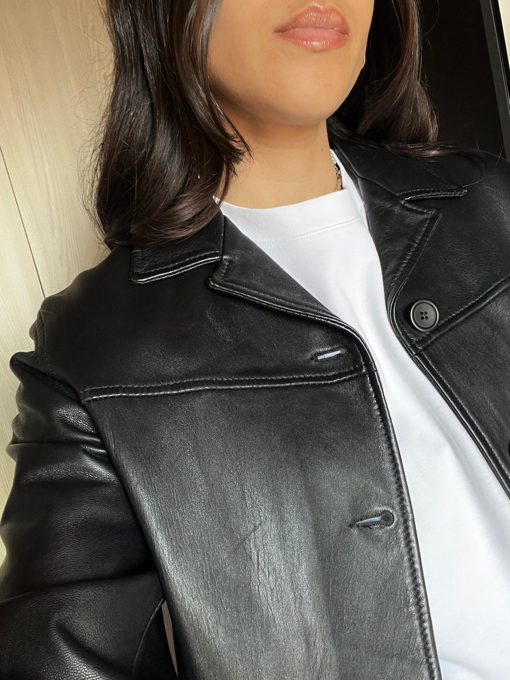 Giacca Vintage in Vera Pelle Straight Fit con Colletto Bowling - nero