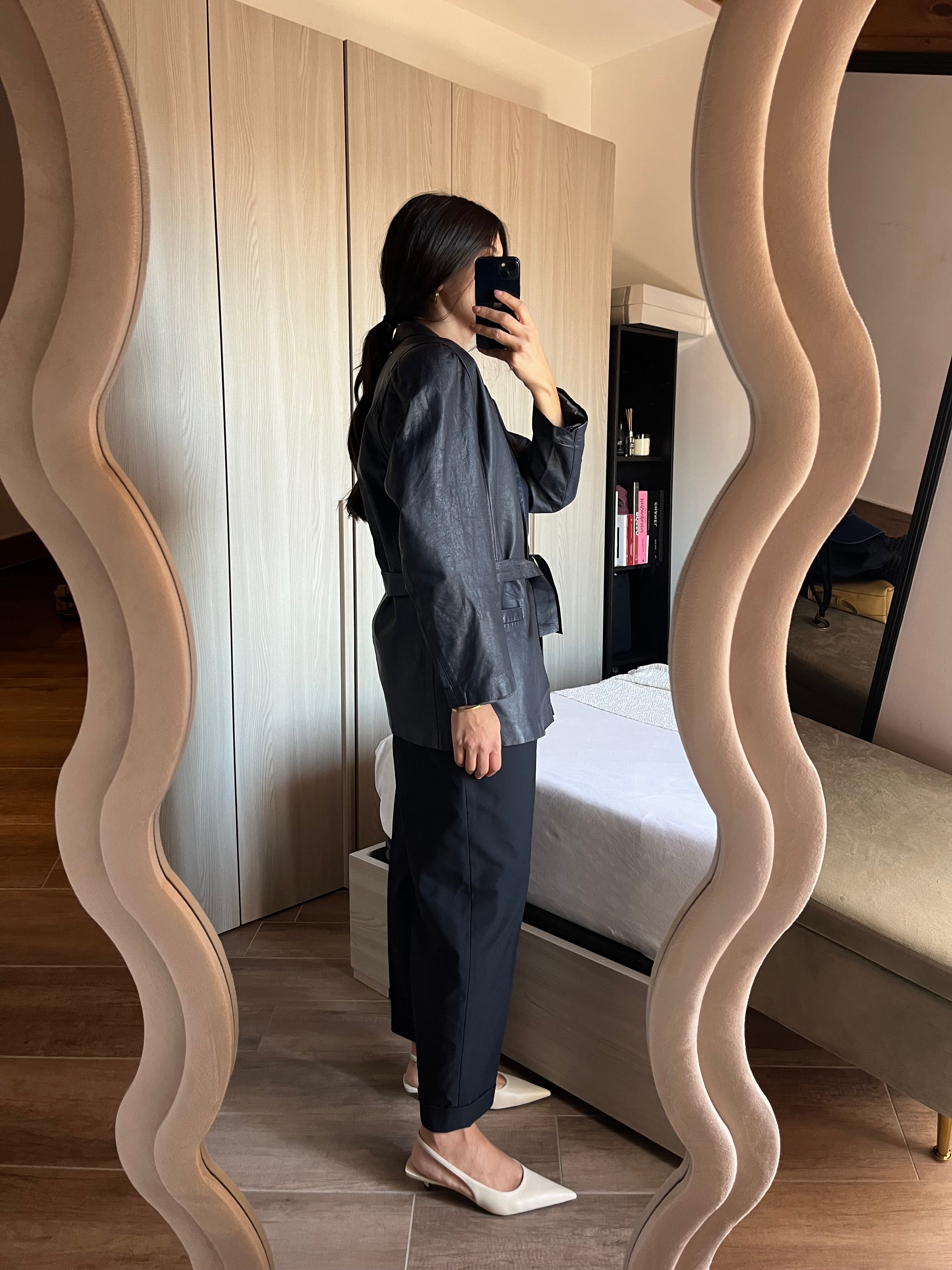 Giacca in Vera Pelle con cintura blue Navy